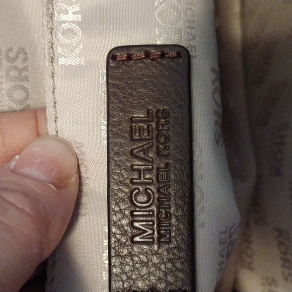 Michael Kors Bag - Picture 6 of 9